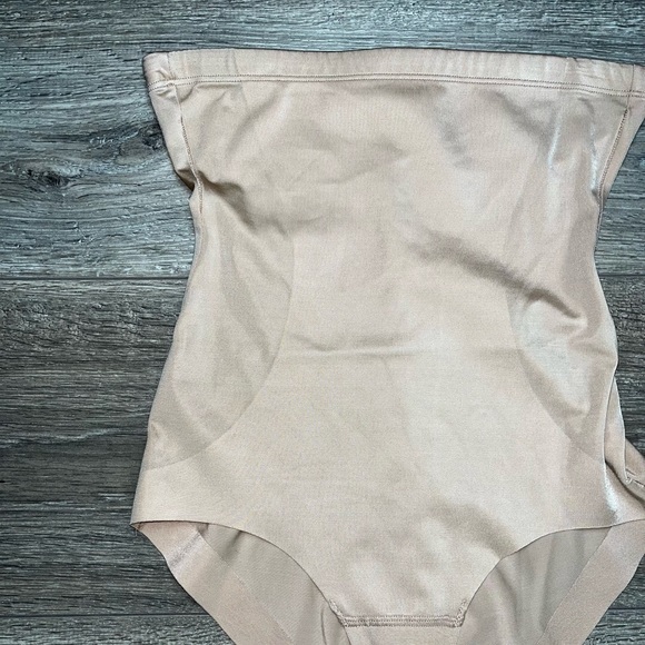 Bali High Waisted Shapewear Nude M | Bali High Waisted Control Underwear Nude M - Picture 6 of 14